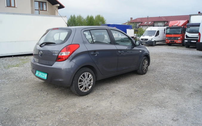 Hyundai i20 cena 16000 przebieg: 201647, rok produkcji 2011 z Bielsko-Biała małe 67